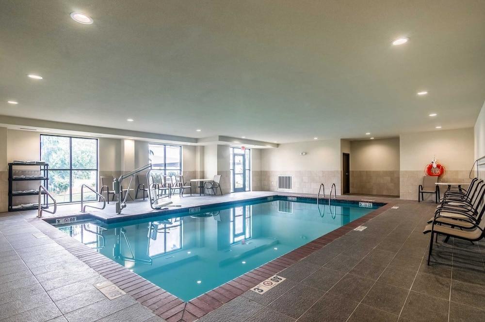 Comfort Suites Fairgrounds West Оклахома Сити Екстериор снимка