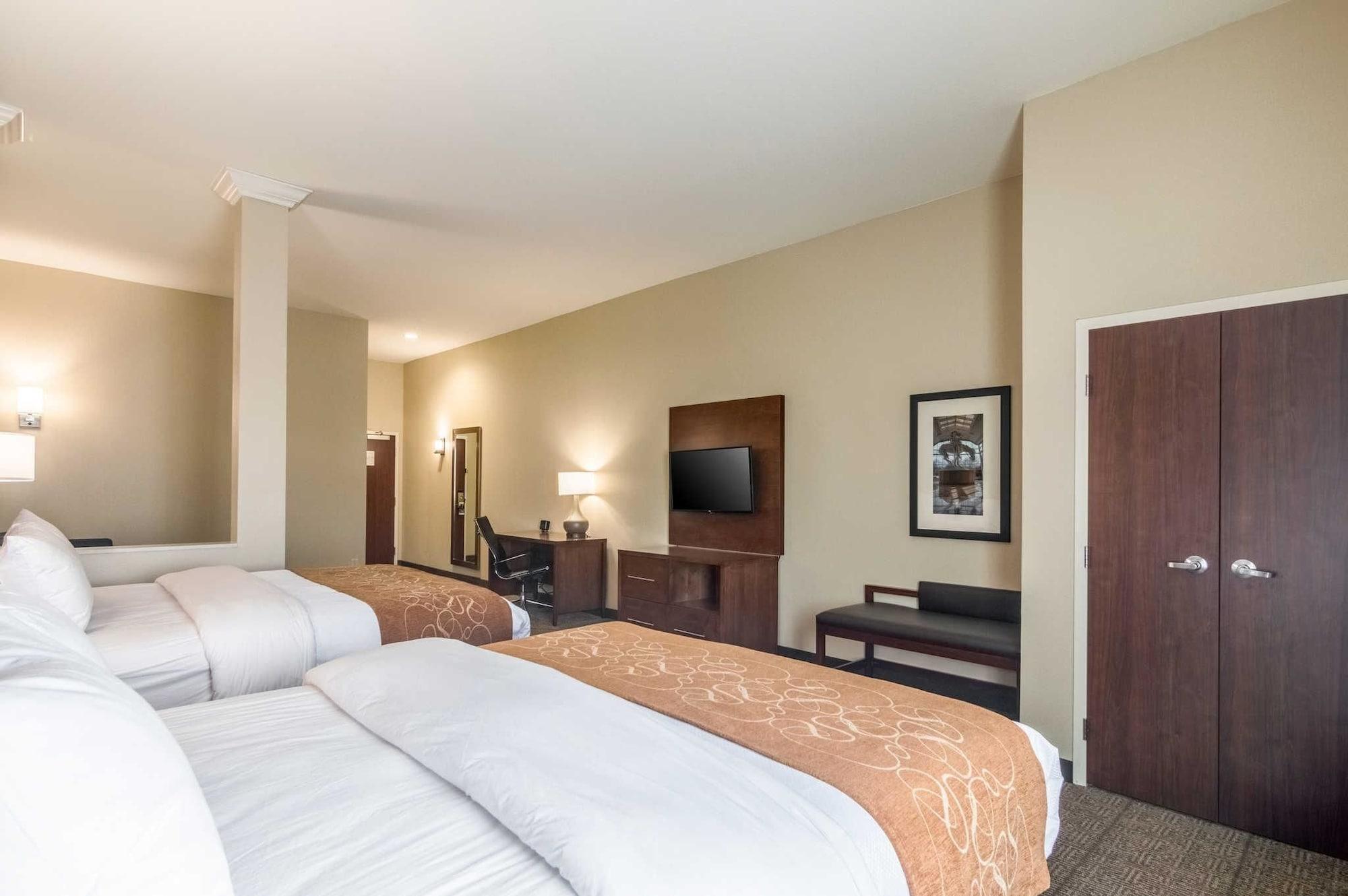 Comfort Suites Fairgrounds West Оклахома Сити Екстериор снимка