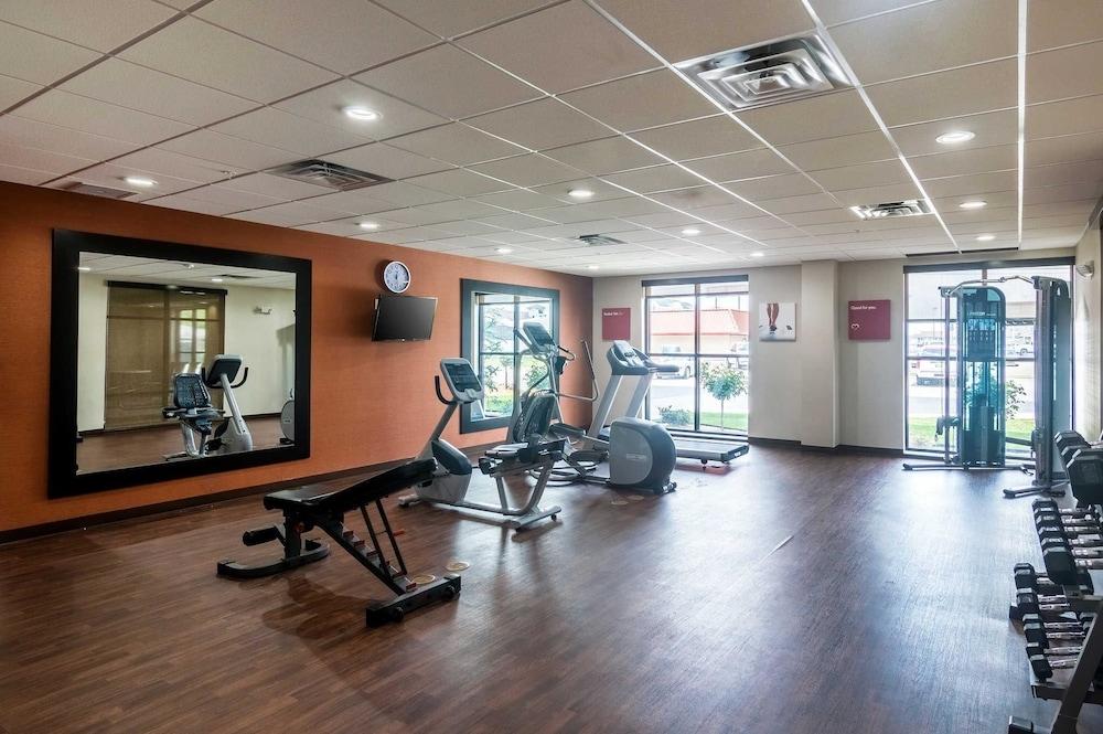 Comfort Suites Fairgrounds West Оклахома Сити Екстериор снимка