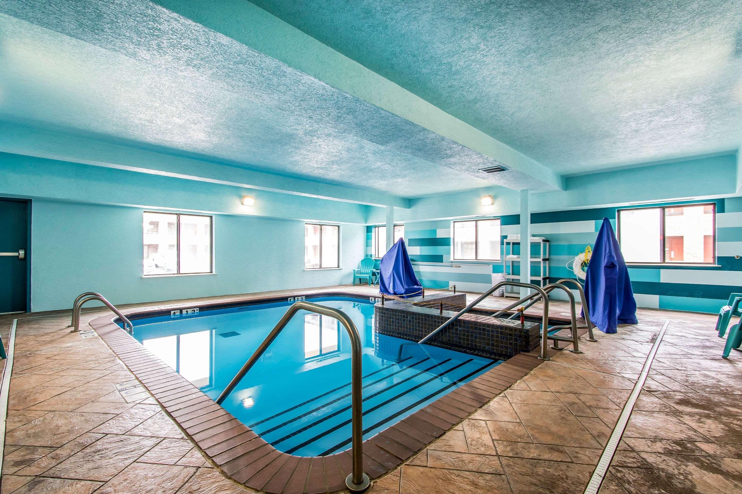 Comfort Suites Fairgrounds West Оклахома Сити Екстериор снимка